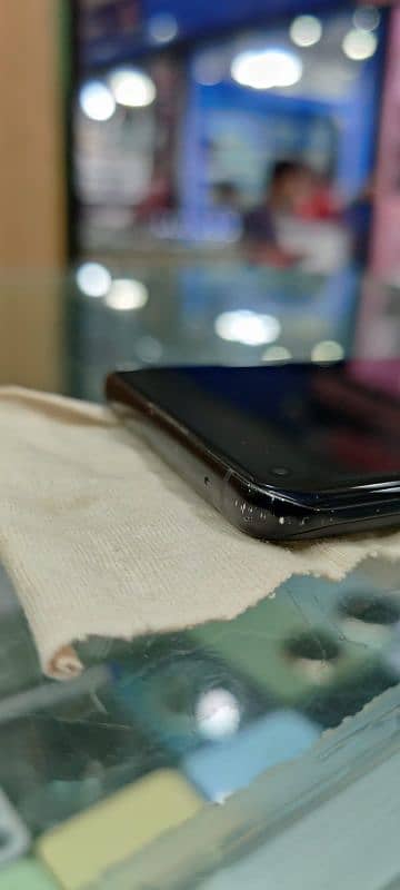 oneplus 9pro 10/9 condition 4