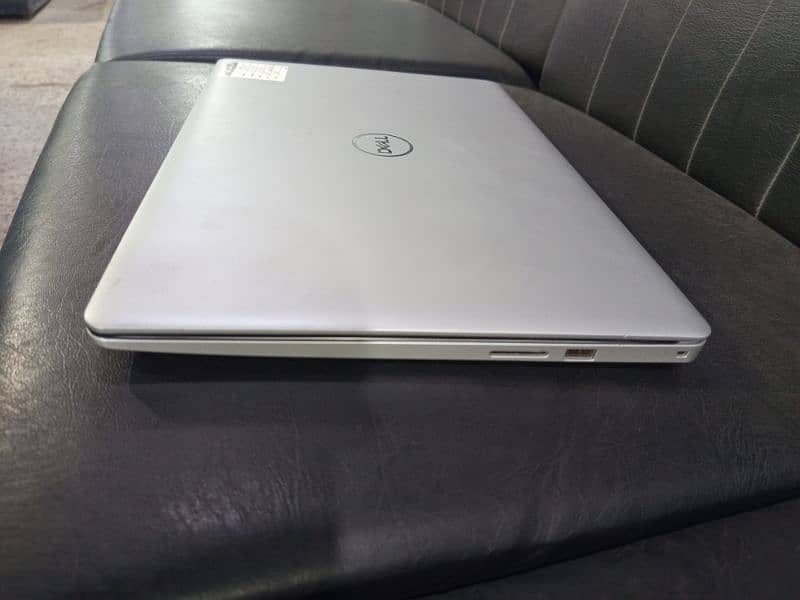 Dell inspiron 5570 core i5 8th generation 2