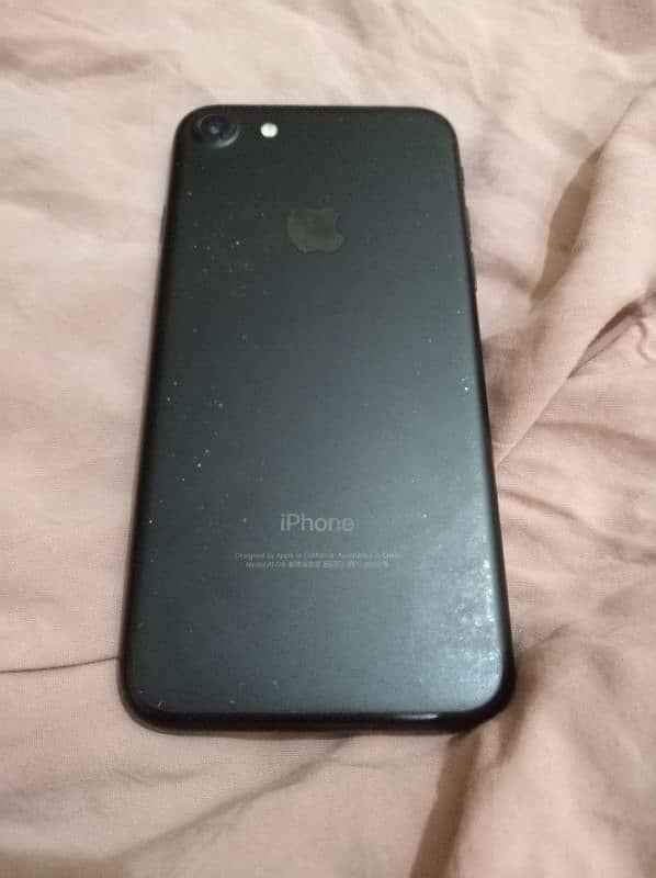 iPhone 7 128 GB 5