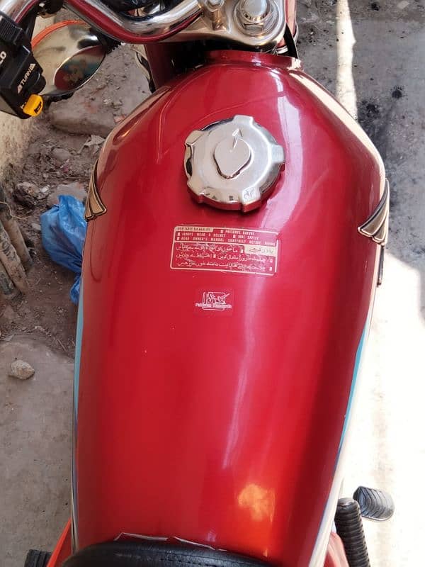 I sell my Moter cycle 2024 model 4