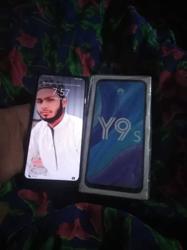 Huawei y9s  With Box Charger Best device 2