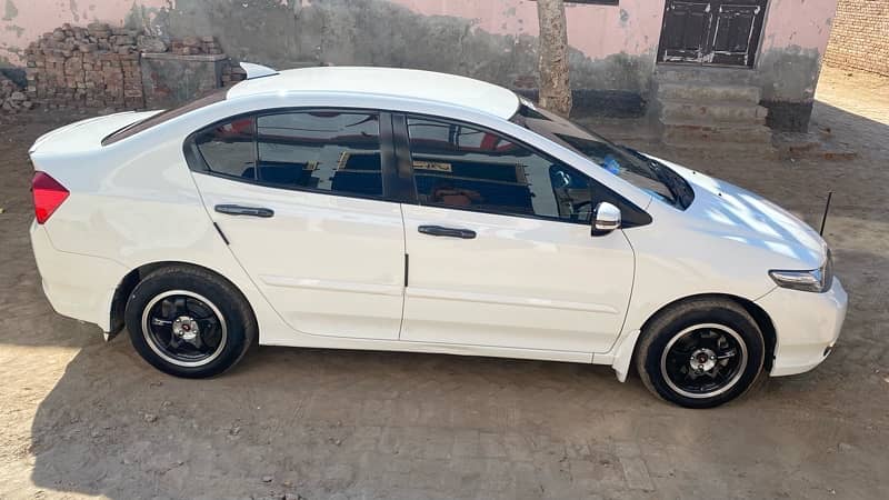 Honda City Aspire 2018 3