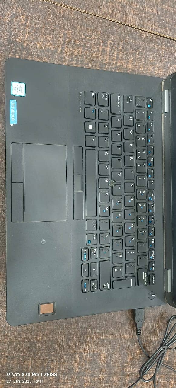 dell laptop e7470 1