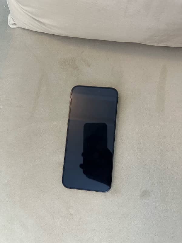 I phone 16 pro max 256 GB 2