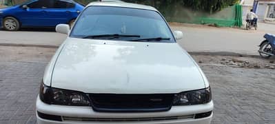 Toyota indus Corolla XE 1999