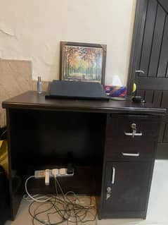 computer desk