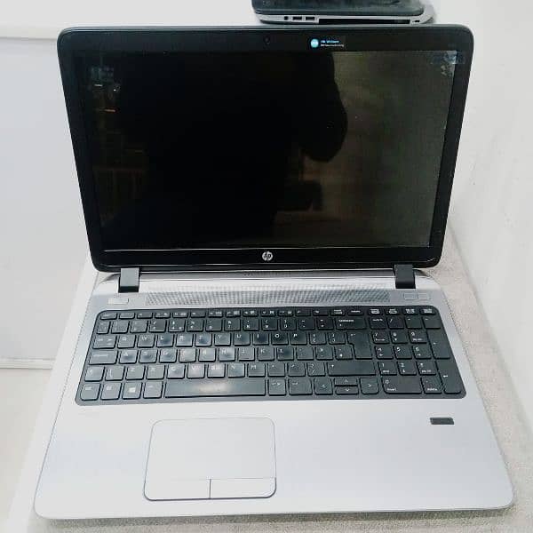 LAPTOP FOR SALE 4