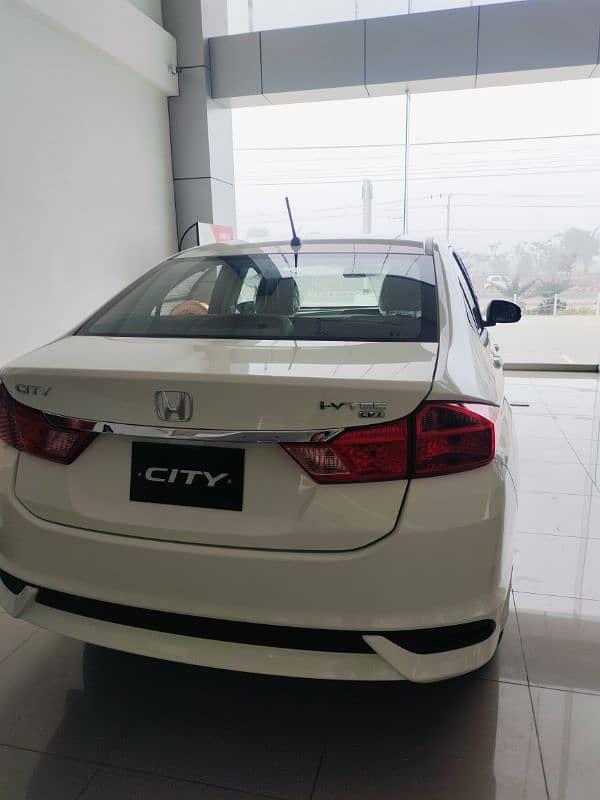 Honda City IVTEC Cvt 2025 4