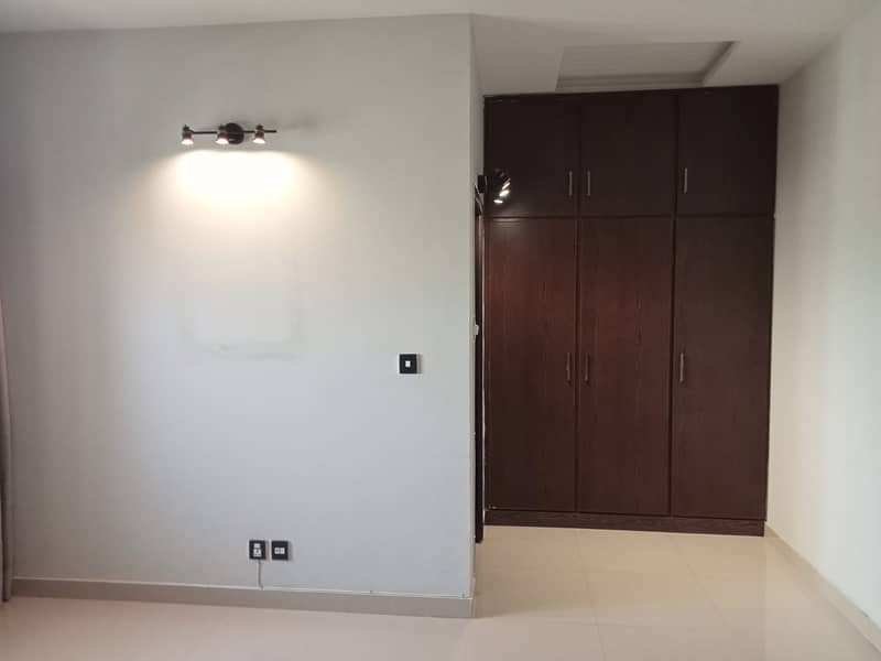 Semi-Furnished Apartment For Sale 38