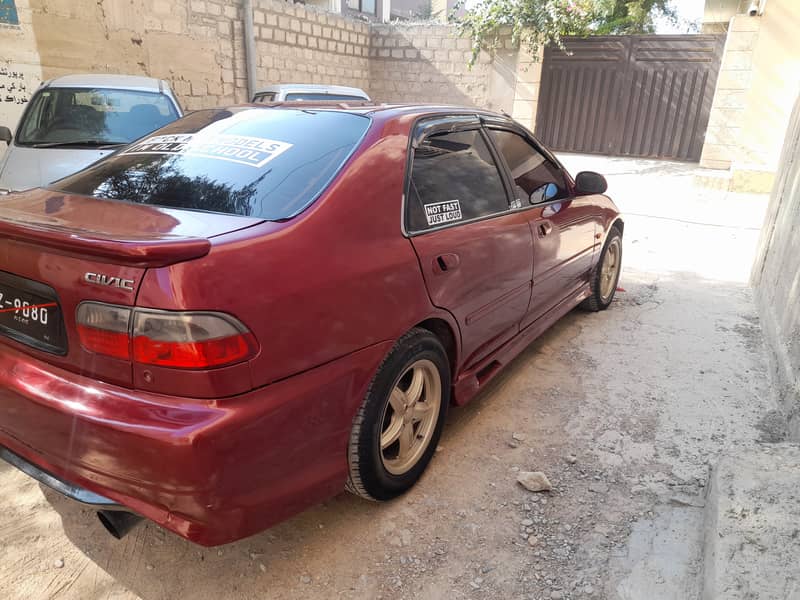 Honda Civic Dolphin 7