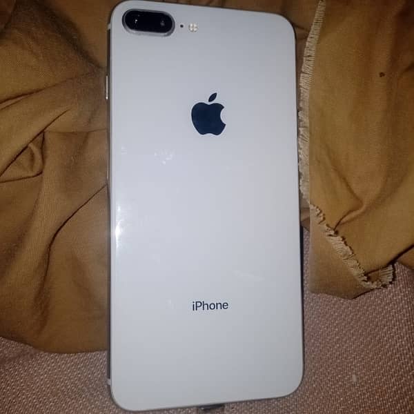 I Phone 8plus pasy zrorat ha 1