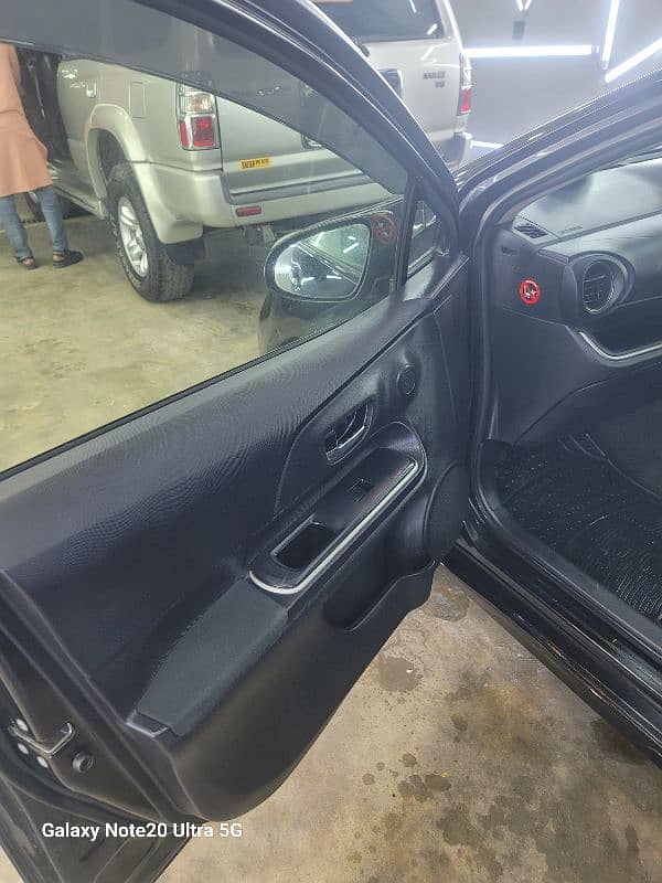 Toyota Aqua, G soft leather (heated seats) Full option 13