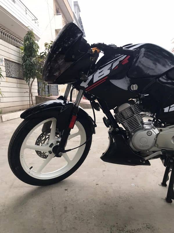 yamaha YBR japanese 15 model Multan number 4