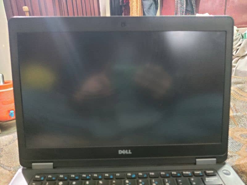 Dell Latitude E5470 - Core i5 6300HQ - 8GB DDR4 RAM + 256GB M. 2 SSD 2