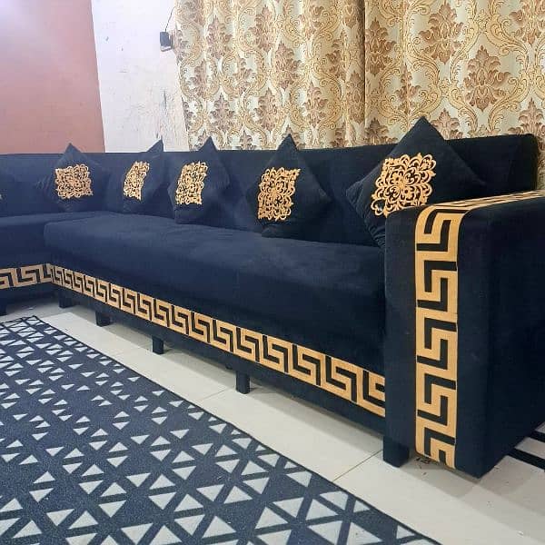 07 Seater L Shaped Sofa 0