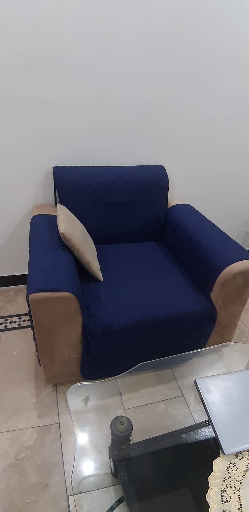 5 Seater Sofa 1