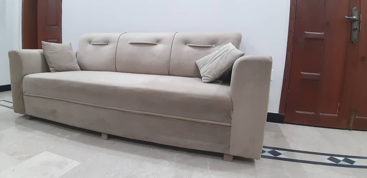 5 Seater Sofa 4