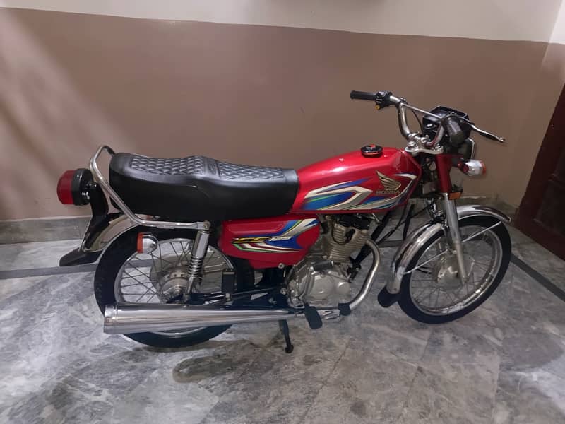 Honda CG 125 Red  0