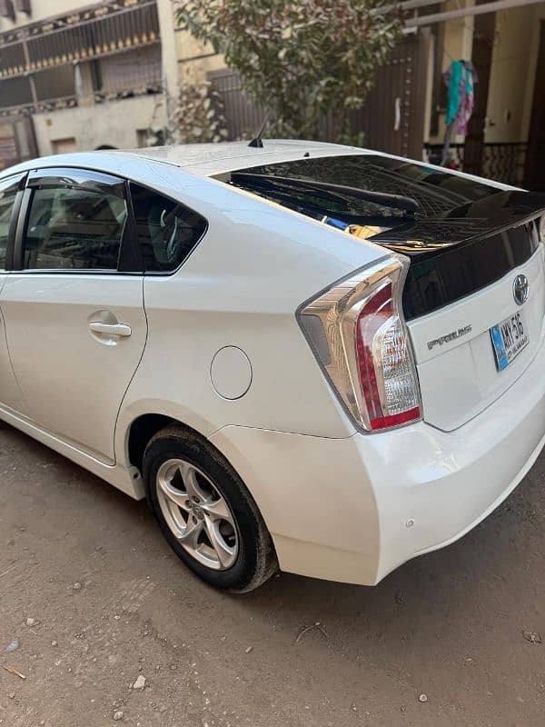 Toyota Prius 2015 import 2018 3