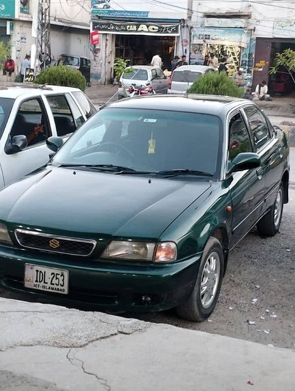 Suzuki Baleno 2001 8