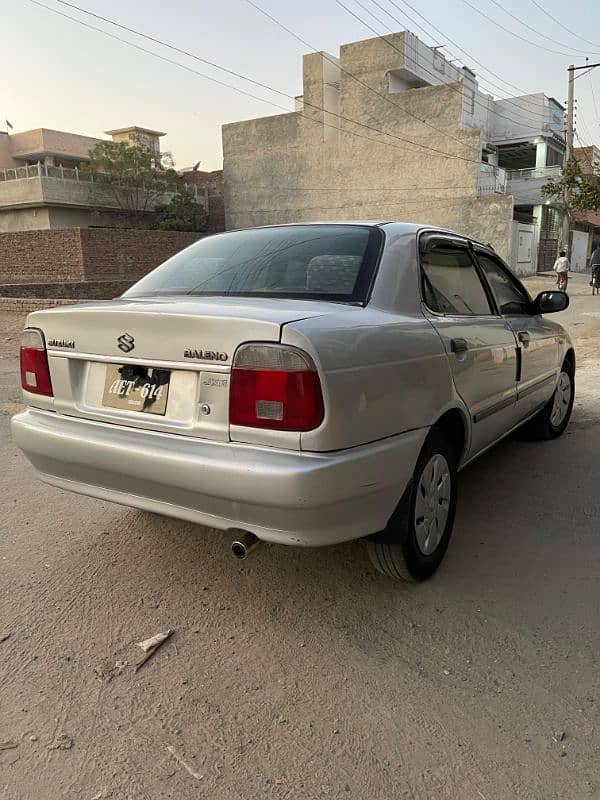 Suzuki Baleno 2003 4