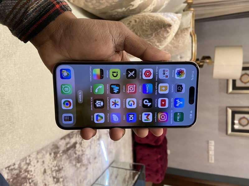 iPhone 15 Pro Max 256GB 1