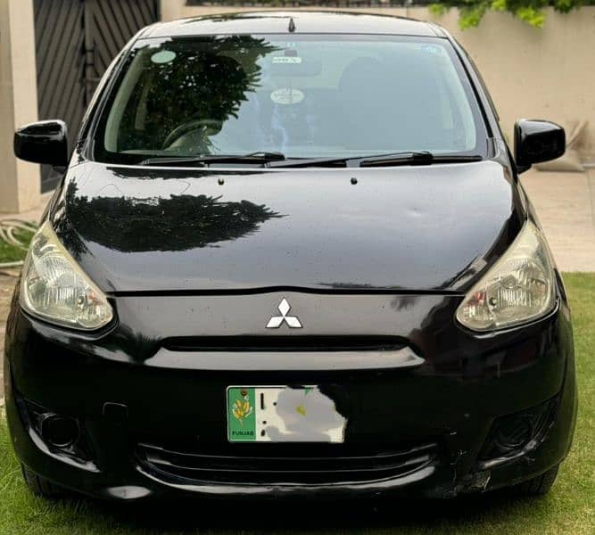 Mitsubishi Mirage 2014 1