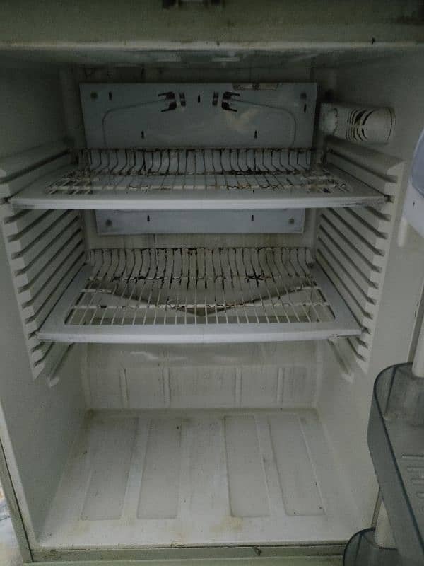 pel refrigerator 5