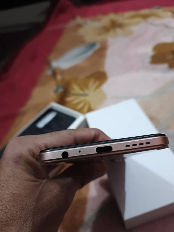 Infinix Note 12 - 6GB/128GB - 10/10 Condition 4