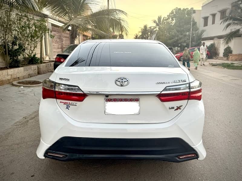 Toyota Corolla Altis 2019 3