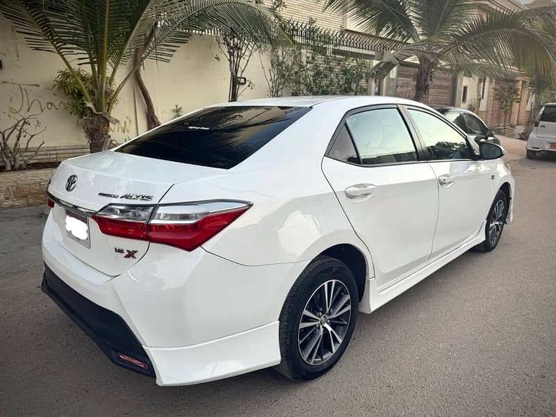 Toyota Corolla Altis 2019 5