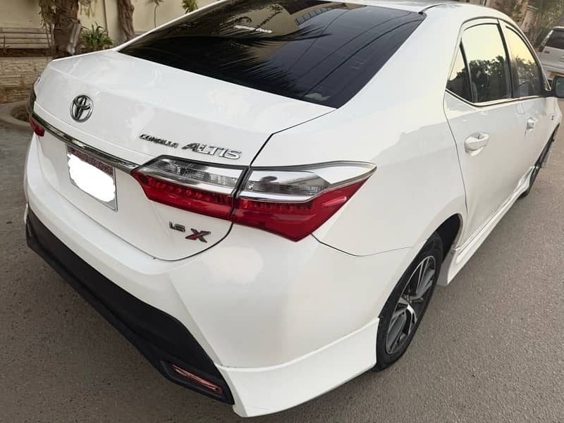 Toyota Corolla Altis 2019 6