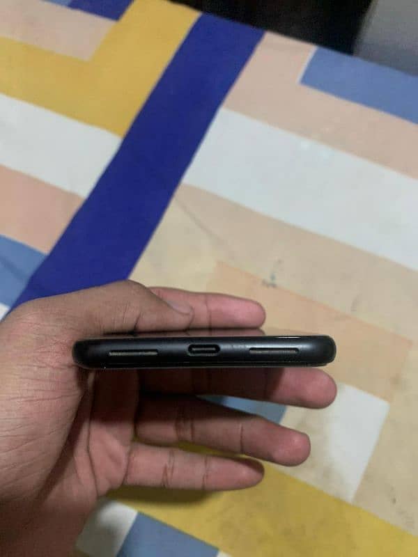 Google pixel 4xl 64gb condition 10/10 1