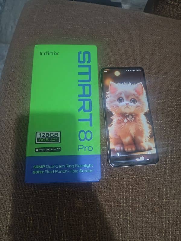 Infinix smart 8 pro 4+4/128 7