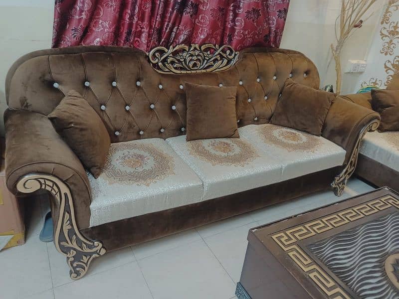 5 Seater Sofa with Table 0