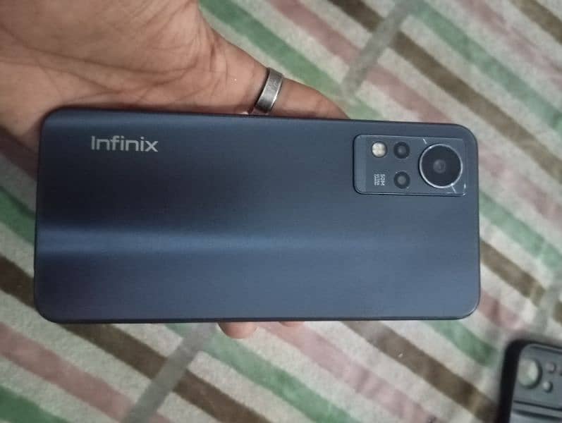 infinix note 11 6 +5   128 gb 2