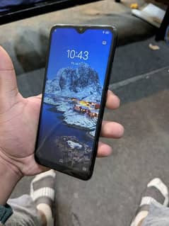 vivo  8/128