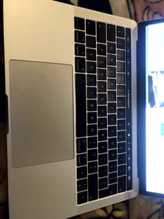 macbook pro 2016