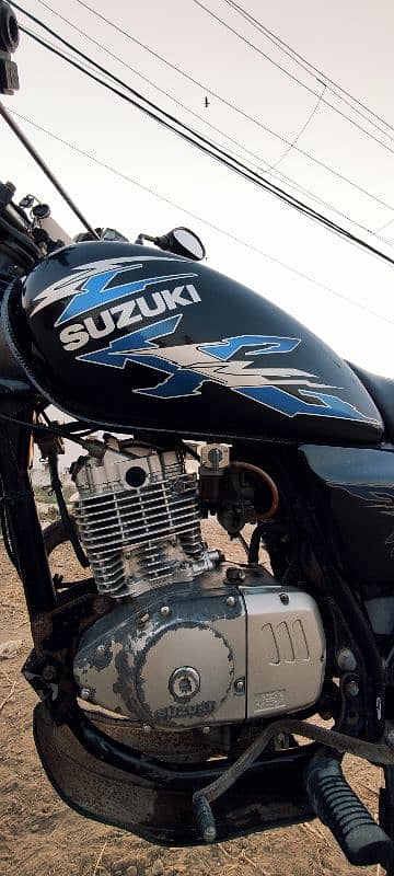 Suzuki GS150 SE 2019 2