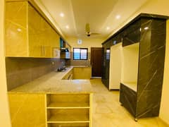 1 kanal Corner Designer Upper Portion Available For Rent