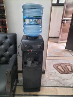 water dispenser in good condition