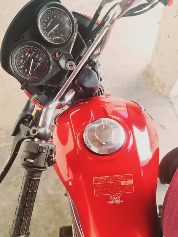 HONDA CB125F MODEL 2021 REGISTRD KARACHI GENUINE CONDTN BEST FUEL AVG 1