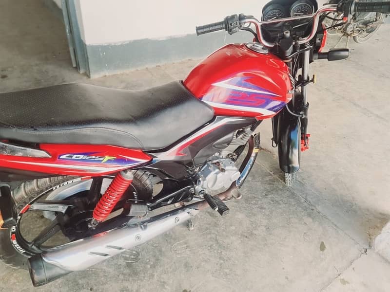 HONDA CB125F MODEL 2021 REGISTRD KARACHI GENUINE CONDTN BEST FUEL AVG 5