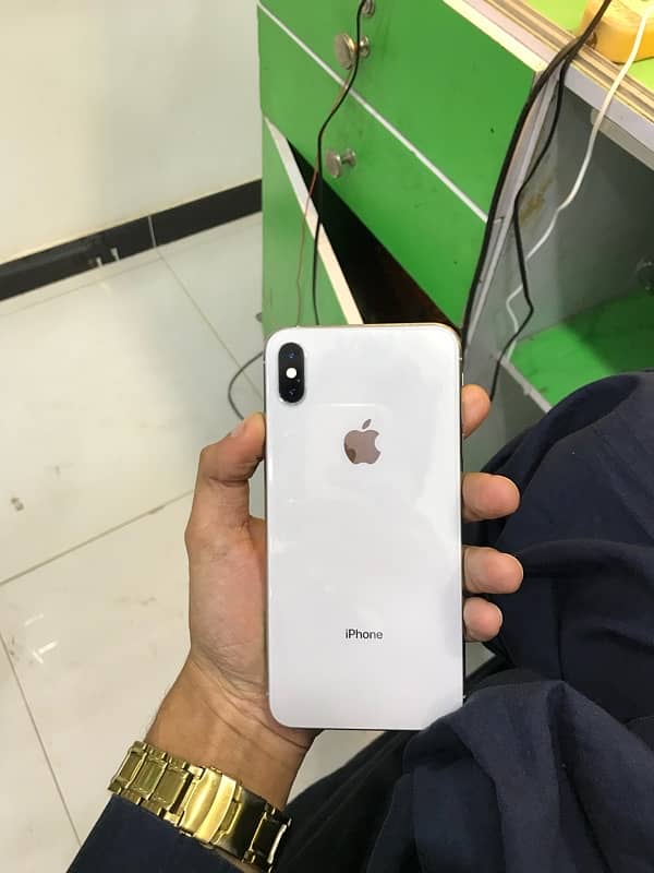 iphone xsmax pta approved 256gb 0