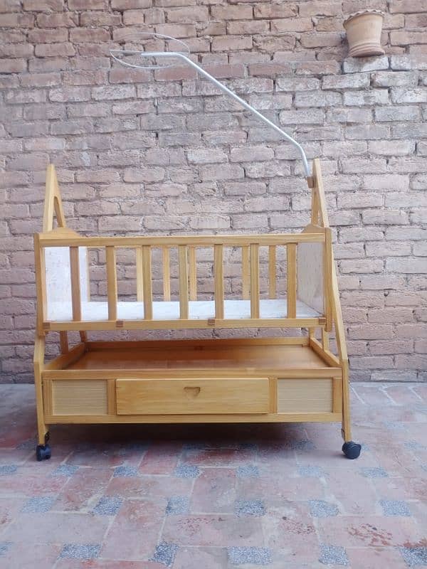 New Design baby cot For sale 1