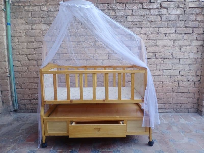 New Design baby cot For sale 2