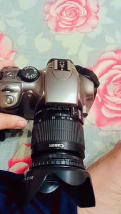 canon DS6041 NEW CONDITION CAMERA WITH FREE LENSE