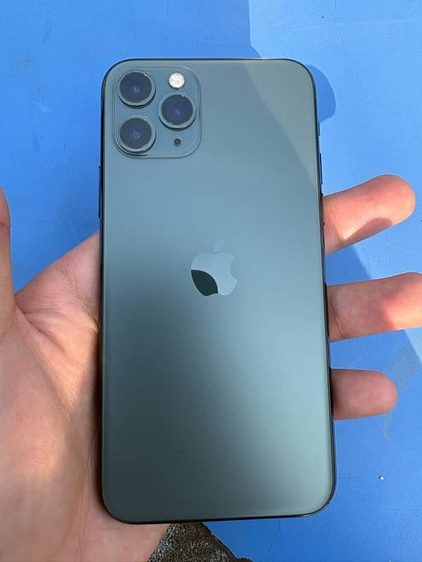 IPhone 11pro pta approved 4