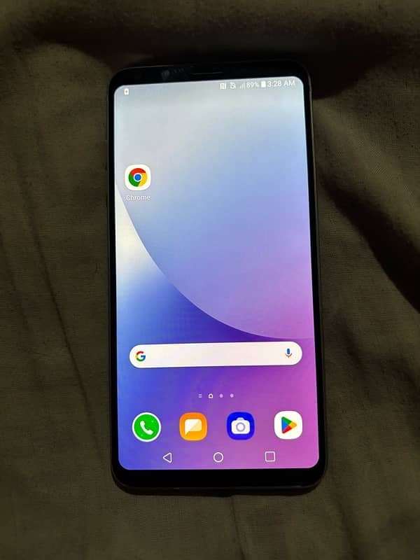 LG v30 new condition snap dragon835 64gb storage 4gbram non pta 2