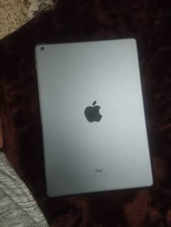 iPad 10.2" 8th Gen iCloud